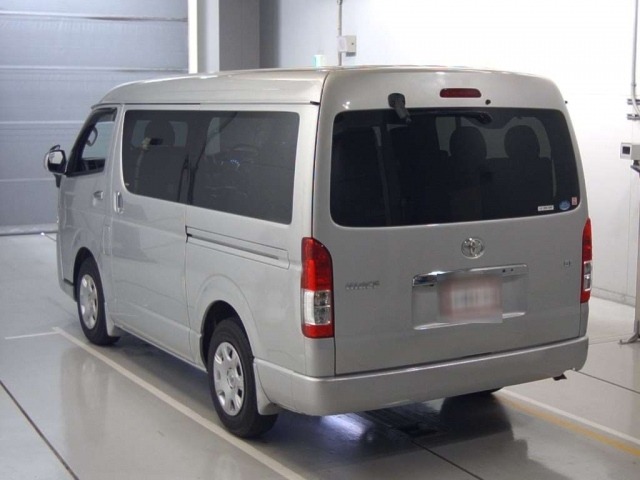 2016 Toyota Hiace